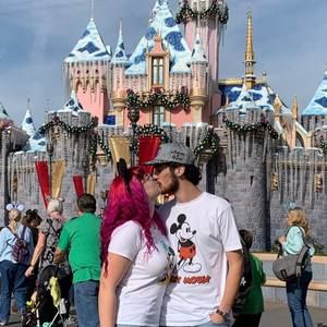 Meet your Posher, Cassandra